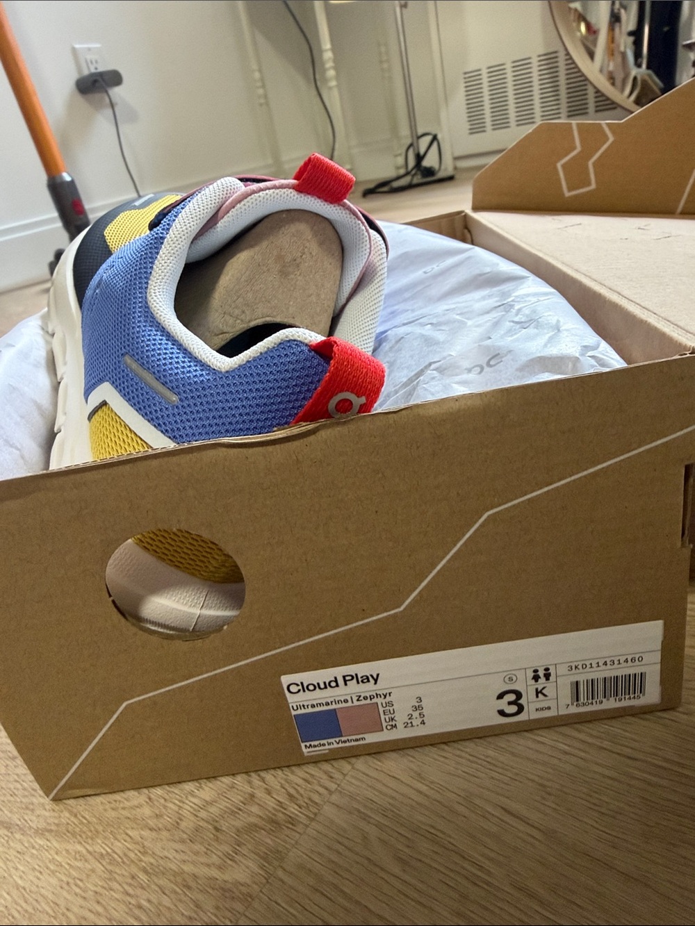 Size 3K Little Kid's On Cloud Play Stretch Lace Sneakers ULTRAMARINE/ZEPHYR - Picture 2 of 7
